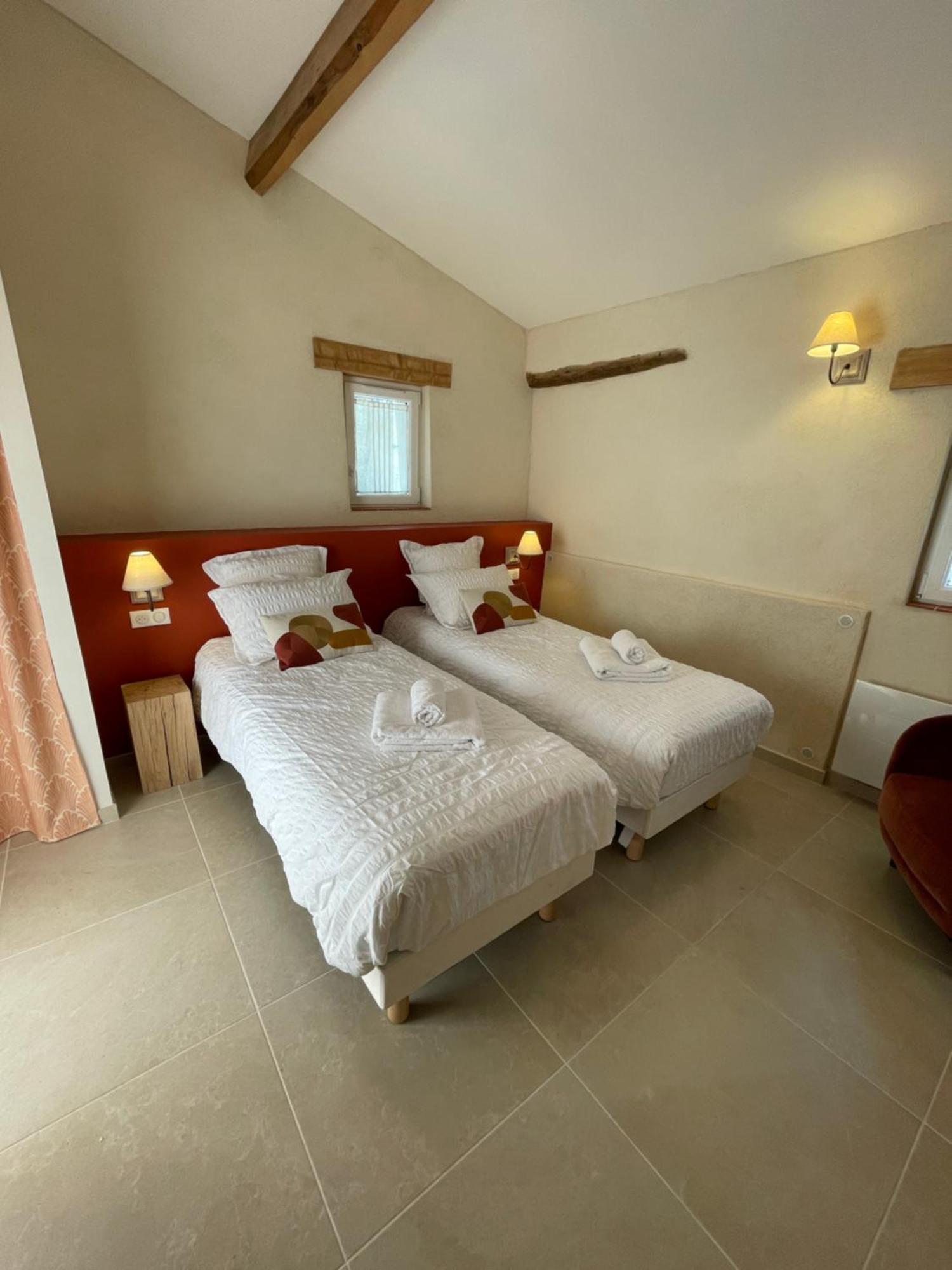 La Parenthese Du Var - Chambre D'Hotes Petits Dejeuners Inclus Et Terrasse Ombragee Saint-Antonin-du-Var Eksteriør bilde