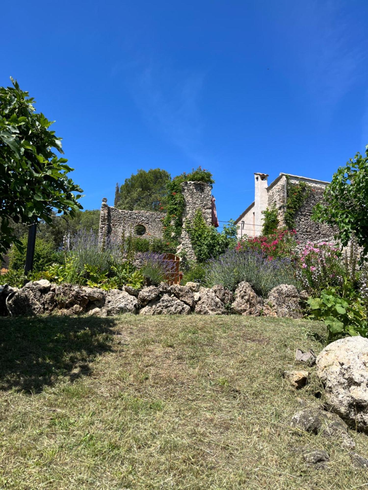 La Parenthese Du Var - Chambre D'Hotes Petits Dejeuners Inclus Et Terrasse Ombragee Saint-Antonin-du-Var Eksteriør bilde